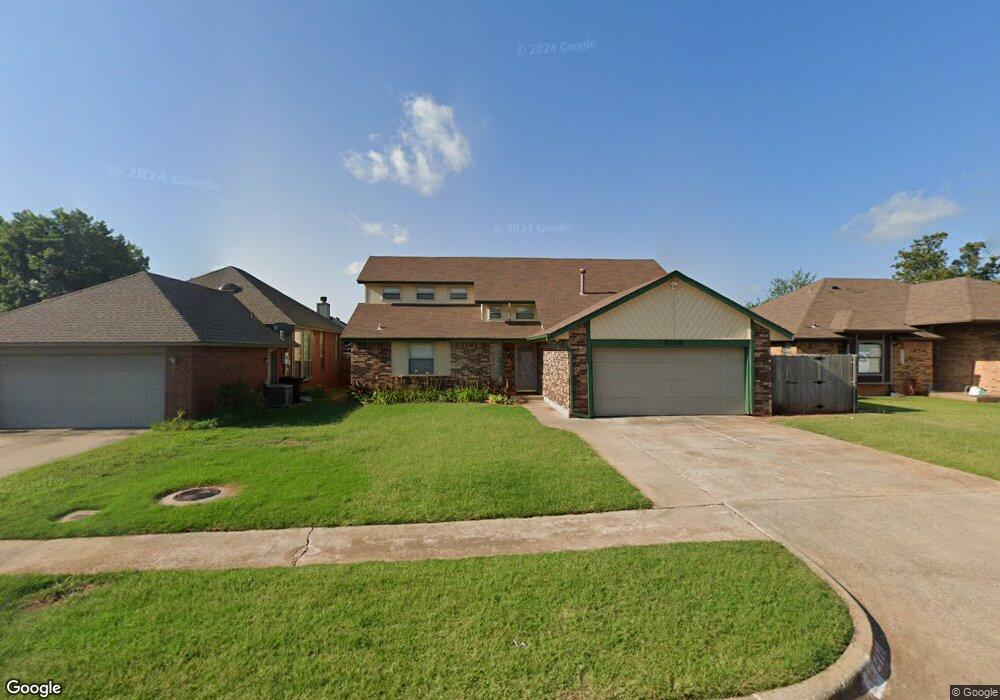 2120 NE 8th St, Moore, OK 73160 - photo 1