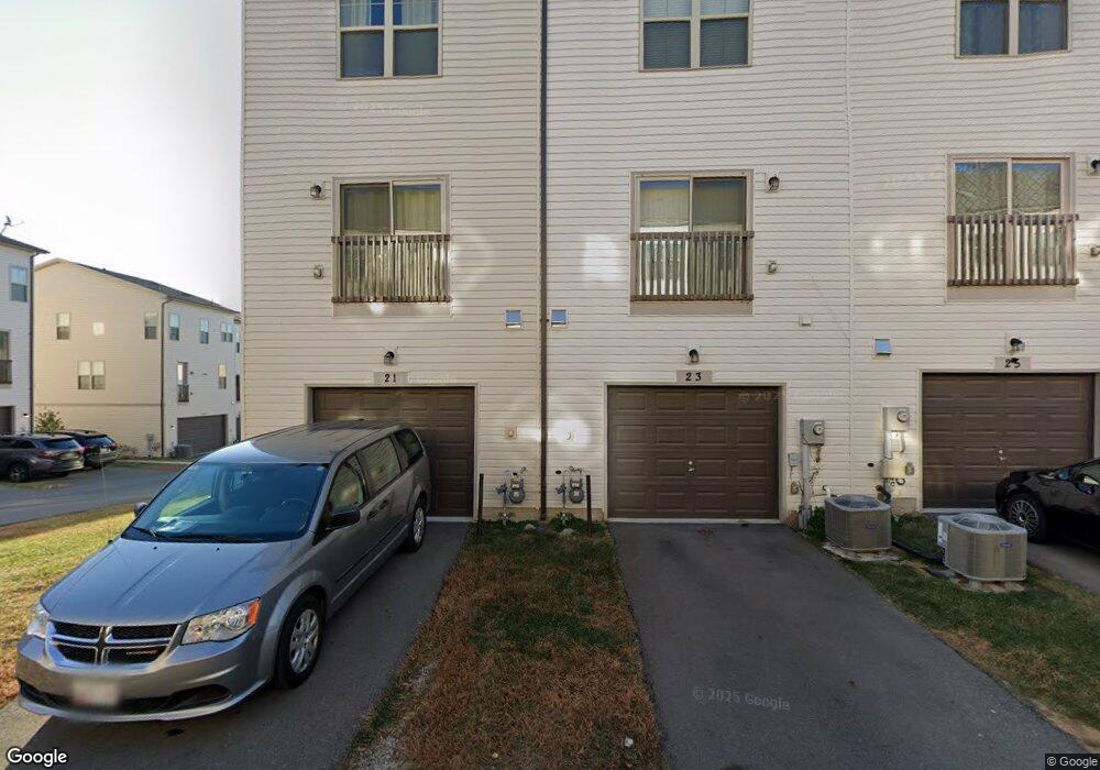 21 Blue Jay Way, Clarksburg, MD 20871 - photo 1