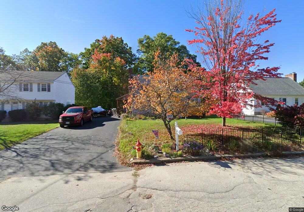 255 Hoyt St, Manchester, NH 03103 - photo 1