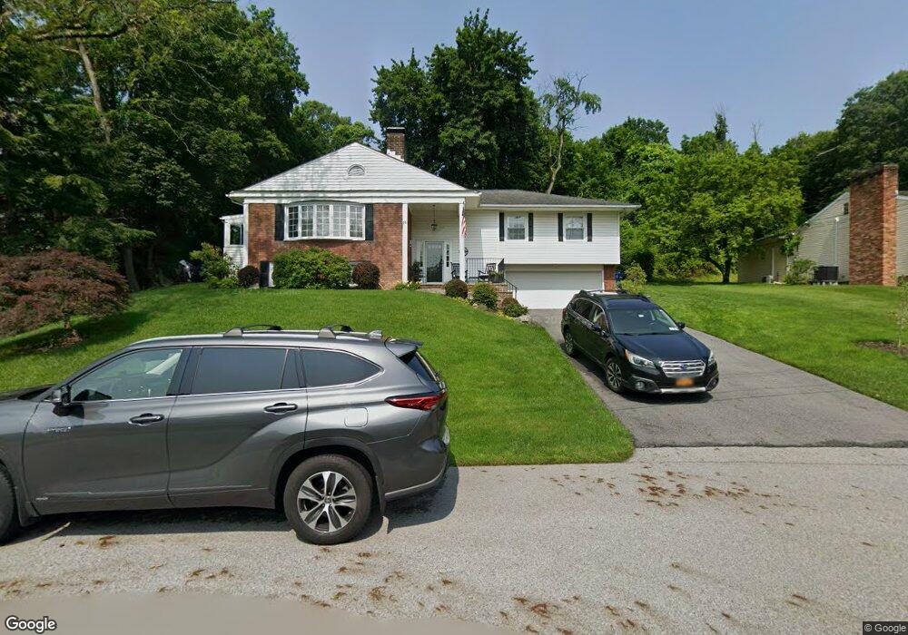 16 Manor Way, Poughkeepsie, NY 12603 - photo 1