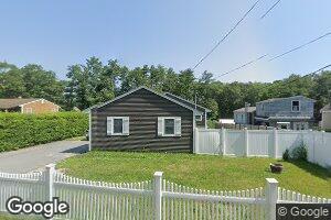 52 Chipaway Rd, Freetown, MA 02702