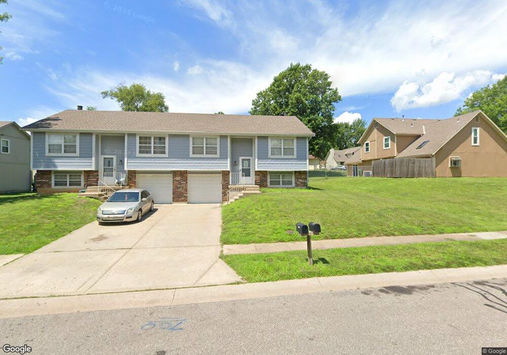 6240 Rene St, Shawnee, KS 66216 - photo 1