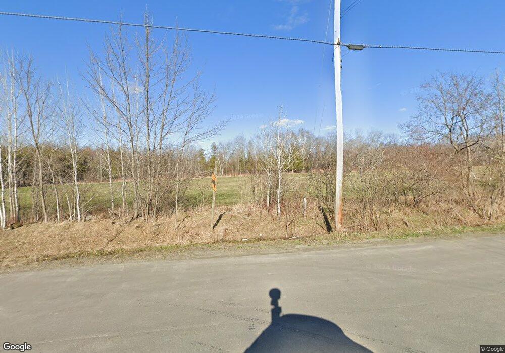 919 Dexter Rd, Saint Albans, ME 04971 - photo 1