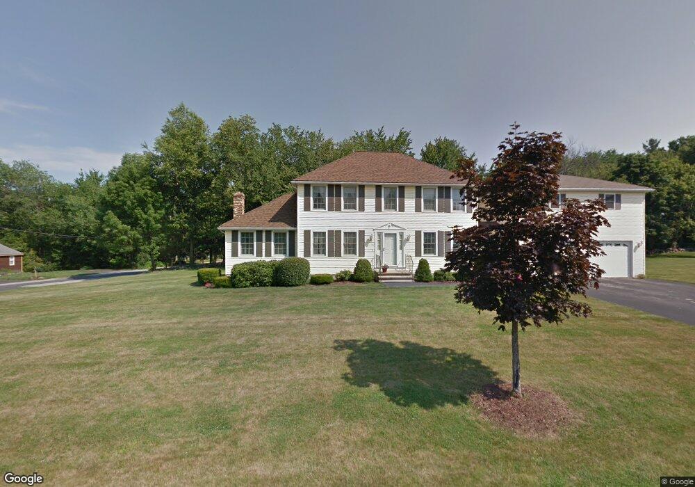 10 Pheasant Ln, Dracut, MA 01826 - photo 1