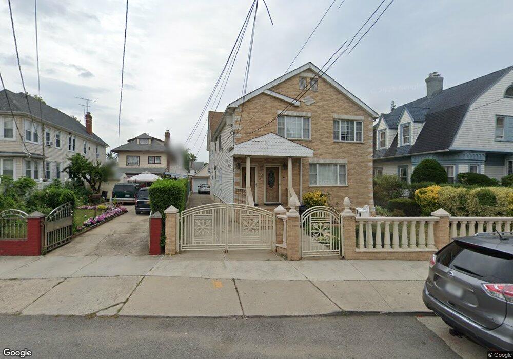 9011 196th St, Hollis, NY 11423 - photo 1