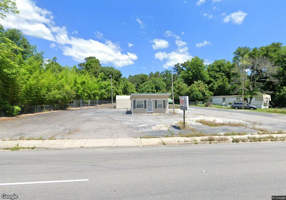 917 Jefferson Davis Hwy, Camden, SC 29020 - photo 1