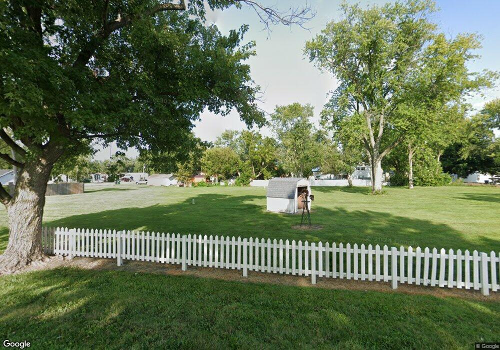 624 N Carico St, Tuscola, IL 61953 - photo 1