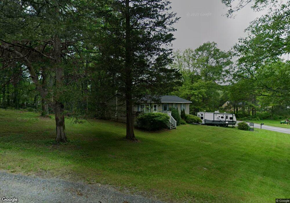 907 Aspen Dr, Newton, NJ 07860 - photo 1