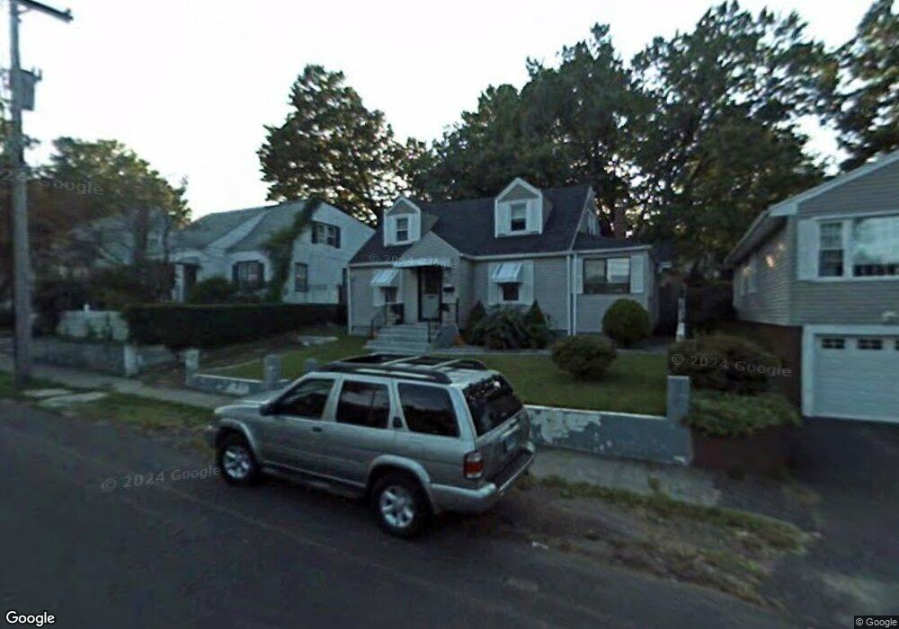 617 N Summerfield Ave, Bridgeport, CT 06610 - photo 1