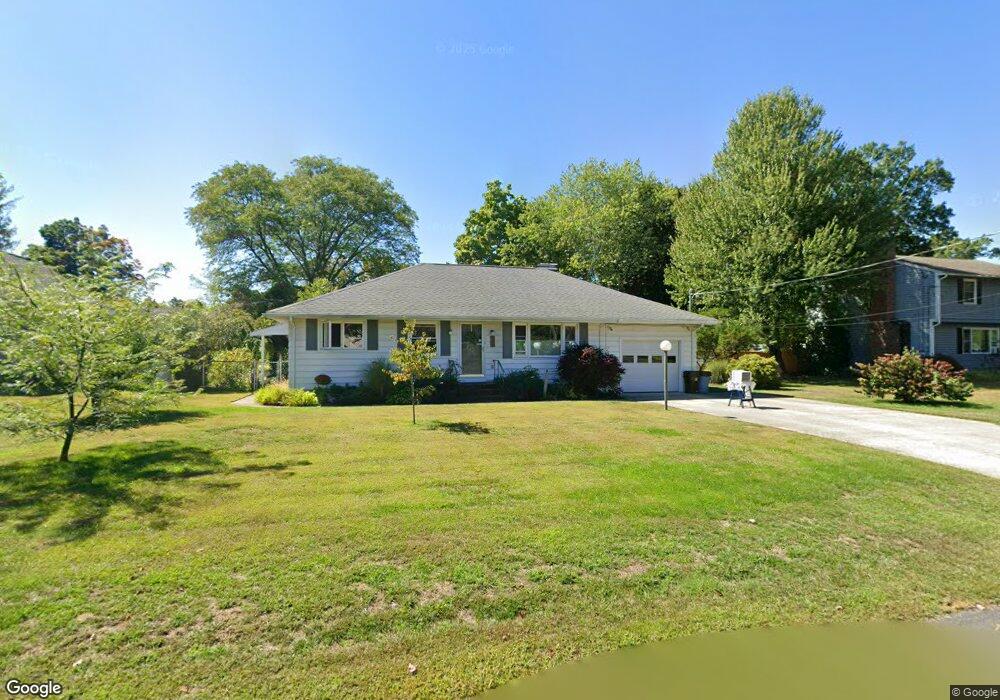 26 Mckinley Ave, Easthampton, MA 01027 - photo 1