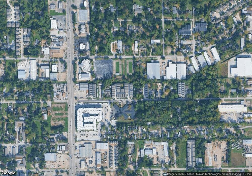 566 Janisch Rd, Houston, TX 77018 - photo 1