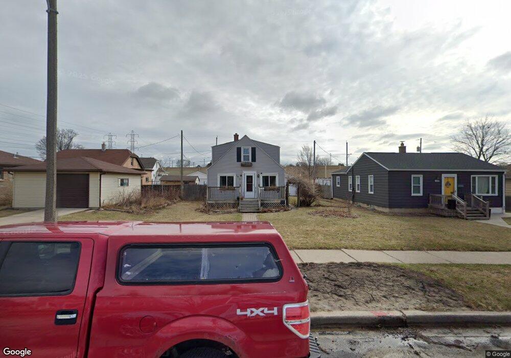 4116 S 5th St, Milwaukee, WI 53207 - photo 1