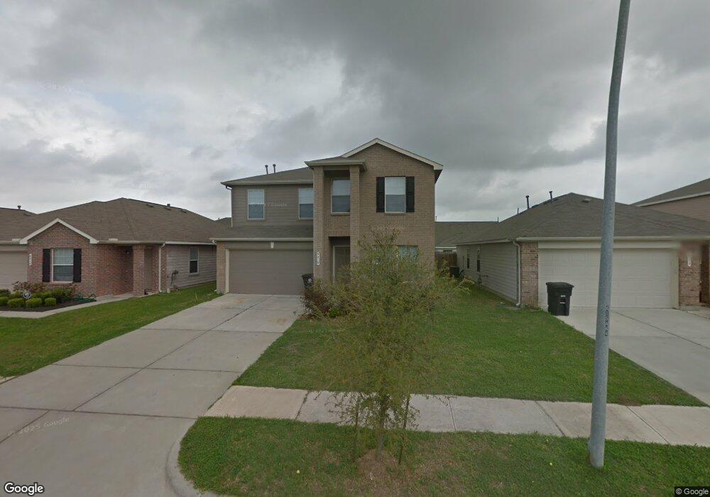 9219 Delmont Park Ln, Houston, TX 77075 - photo 1