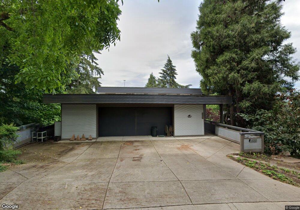1212 Crenshaw Rd, Eugene, OR 97401 - photo 1