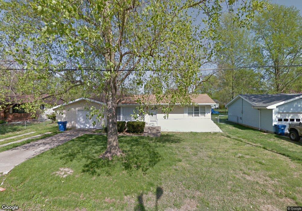 410 N Prospect St, Nixa, MO 65714 - photo 1