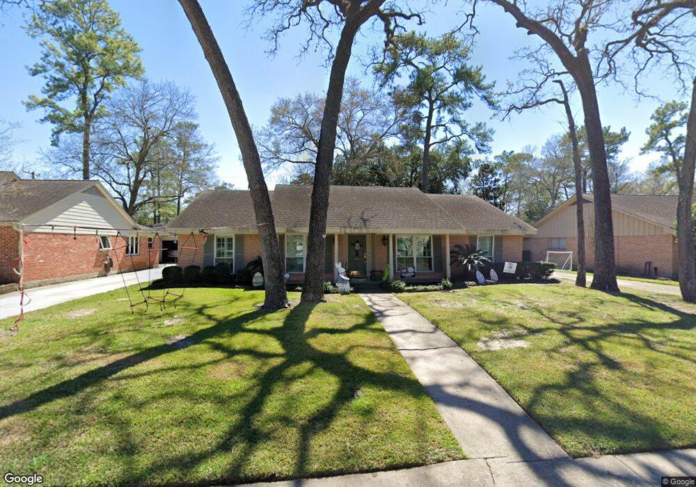 10035 Doliver Dr, Houston, TX 77042 - photo 1