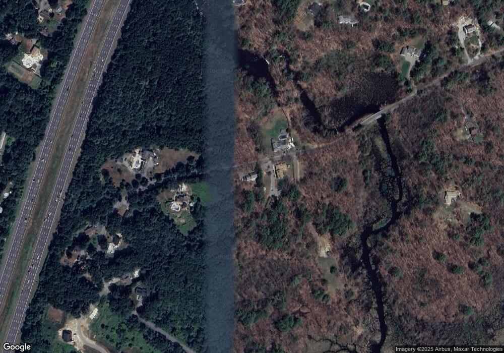 39 Larkin Rd, Byfield, MA 01922 - photo 1