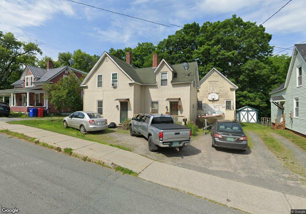 112 Caledonia St, Saint Johnsbury, VT 05819 - photo 1