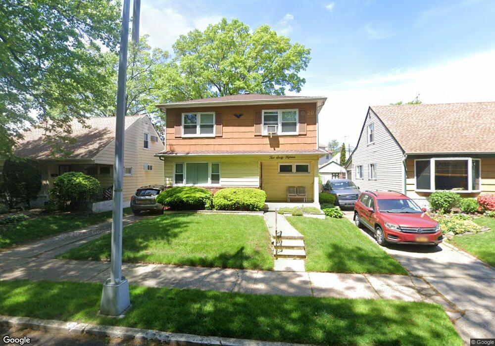 26015 Grand Central Pkwy, Little Neck, NY 11362 - photo 1