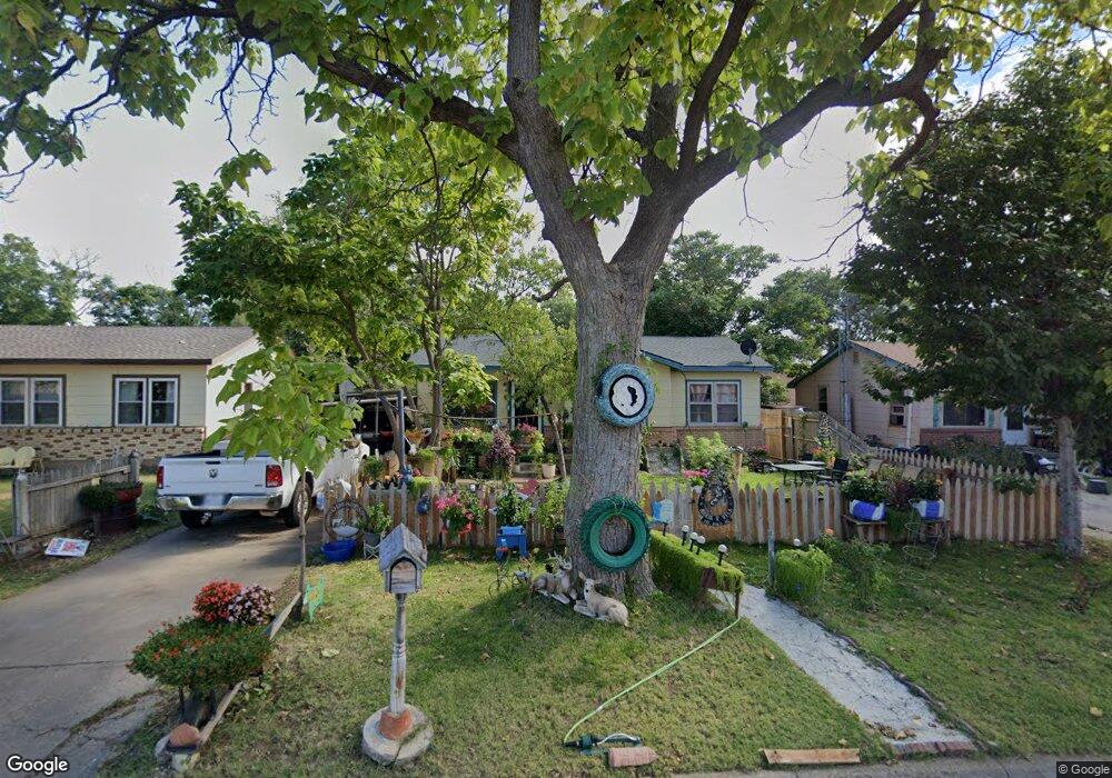 220 Peach Ave, Dumas, TX 79029 - photo 1