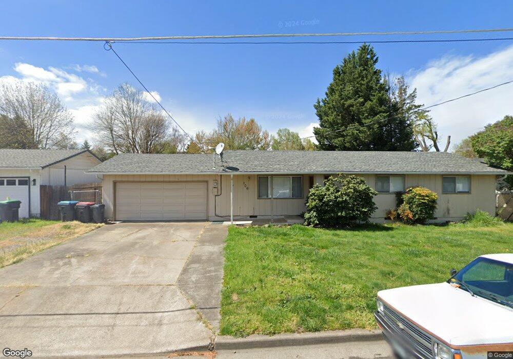 106 Vincent Ave, Central Point, OR 97502 - photo 1