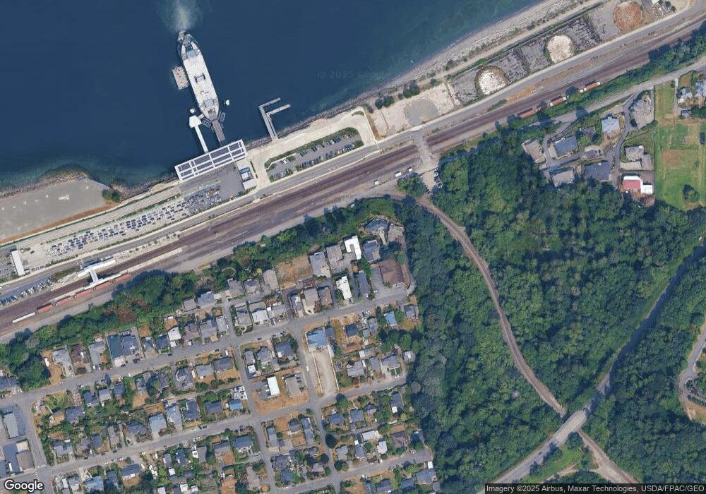 1124 2nd St, Mukilteo, WA 98275 - photo 1