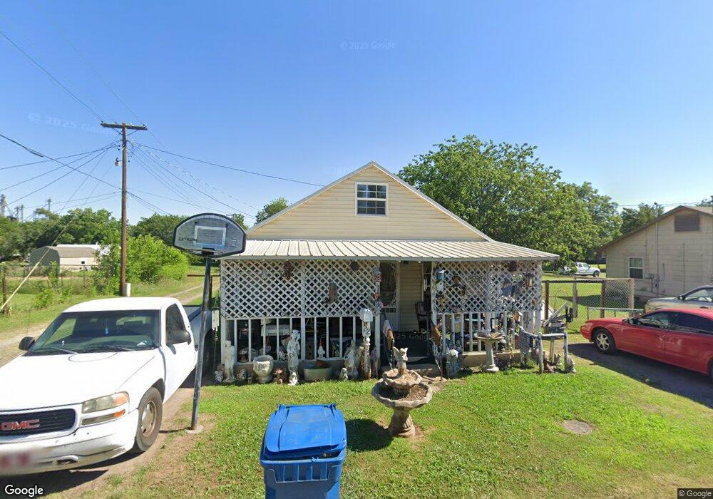112 W 5th St, Cushing, OK 74023 - photo 1