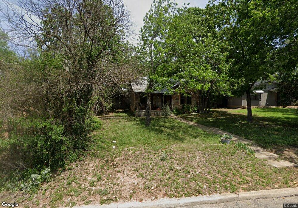 502 Cross Mountain Dr, Fredericksburg, TX 78624 - photo 1