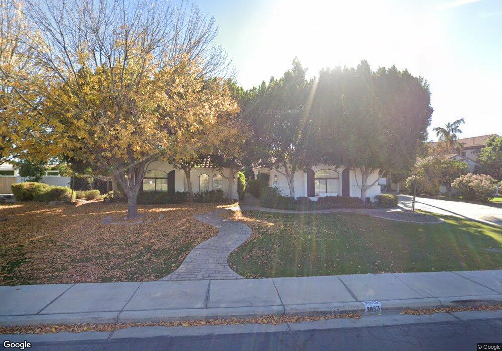 3933 E Fairfield Cir, Mesa, AZ 85205 - photo 1