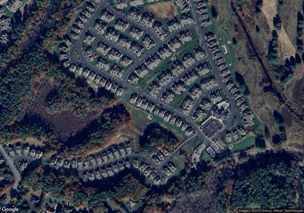 134 Glen Ellen Blvd unit X, Millis, MA 02054 - photo 1