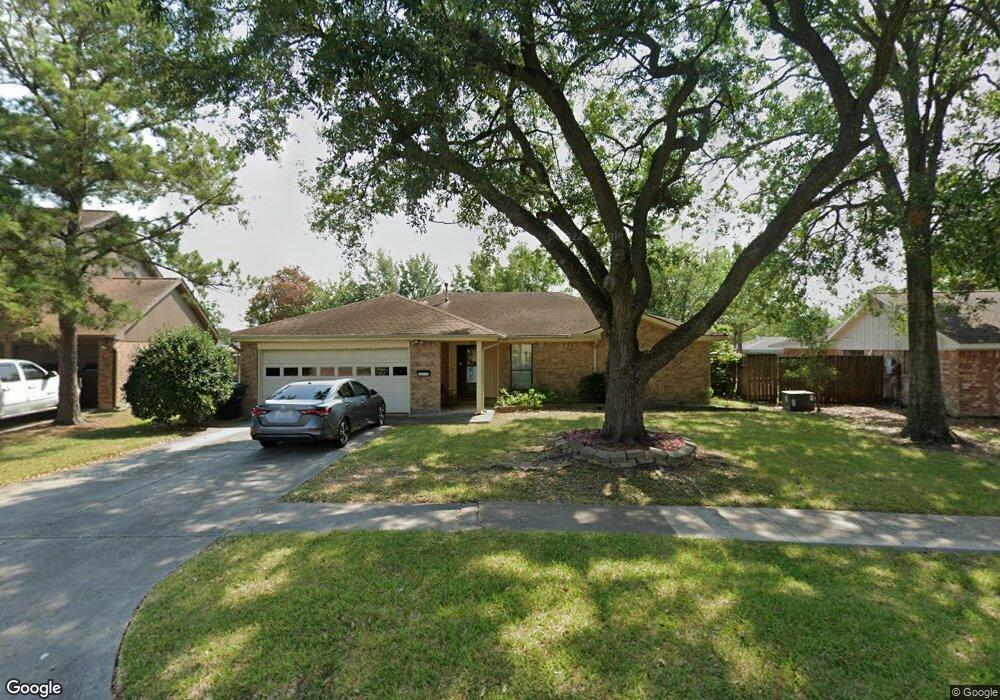 12011 Kirkbriar Dr, Houston, TX 77089 - photo 1
