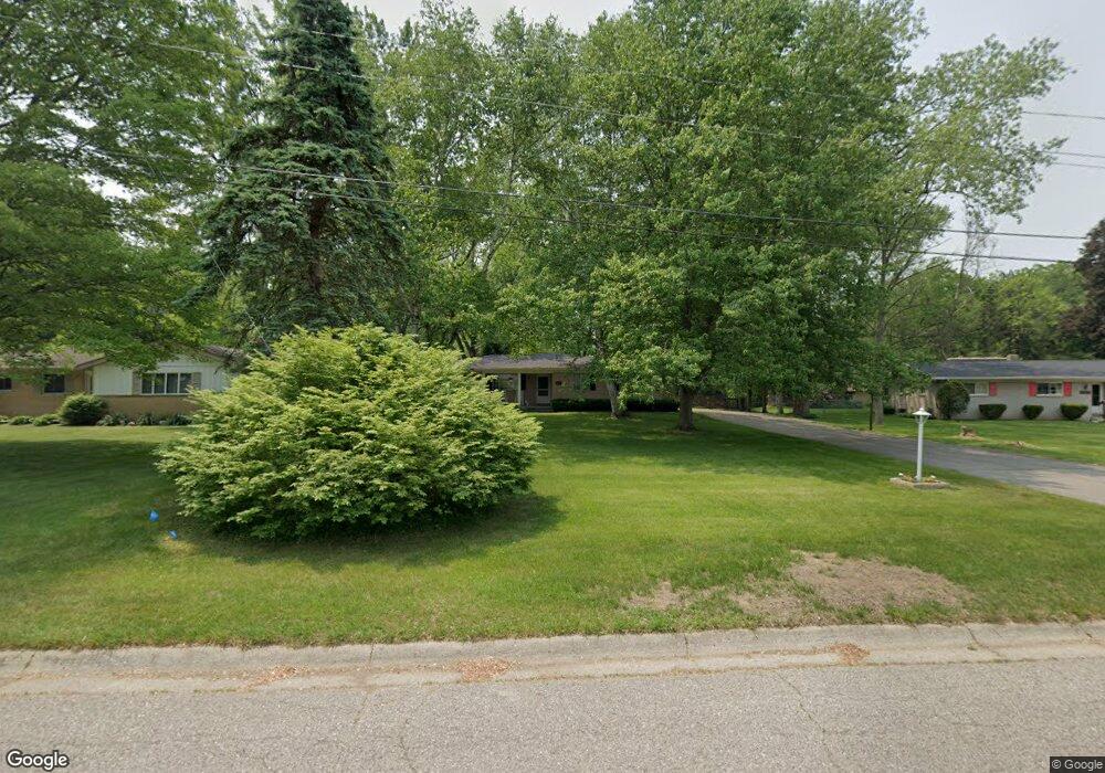 9233 Navajo Trail, Flushing, MI 48433 - photo 1