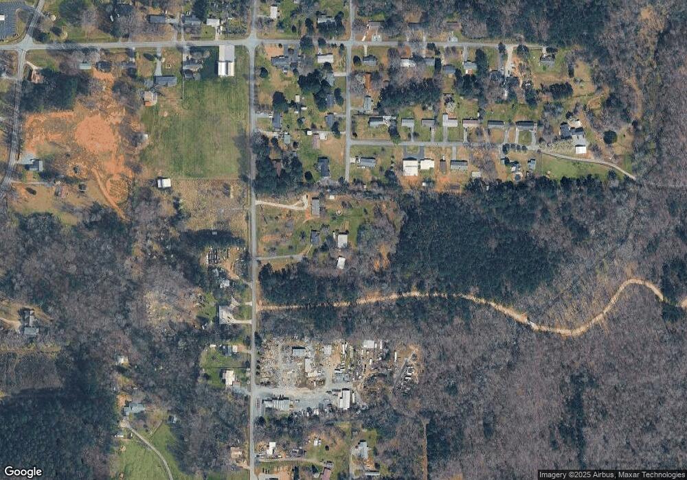 327 Newtown Creek Loop NE, Calhoun, GA 30701 - photo 1