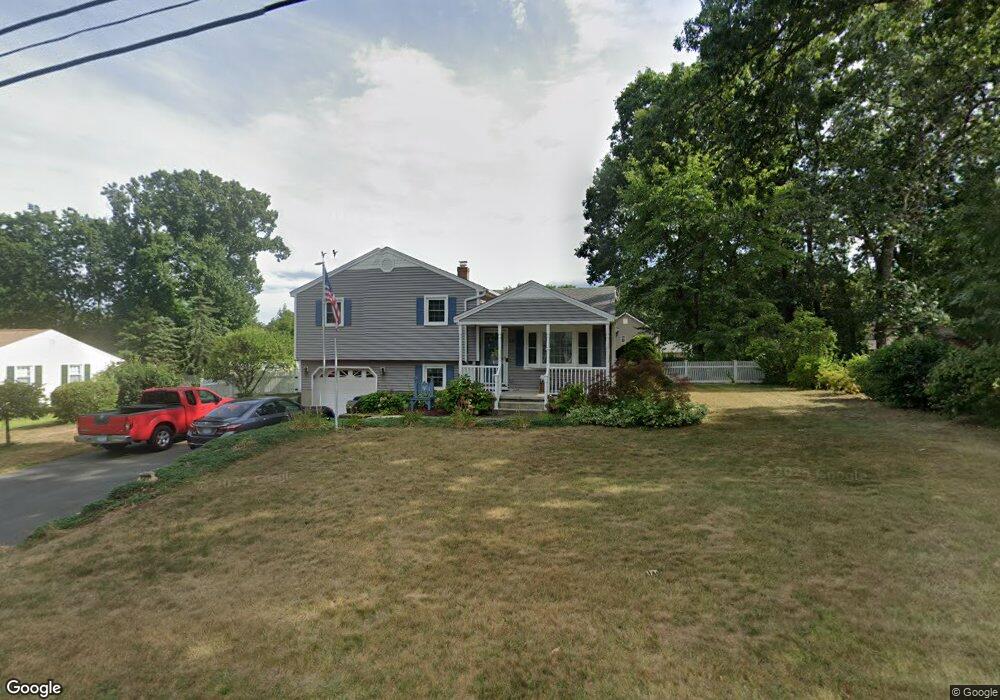 391 S Elm St, Windsor Locks, CT 06096 - photo 1