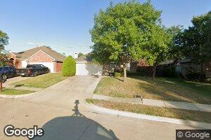 9407 Vista Cir, Irving, TX 75063