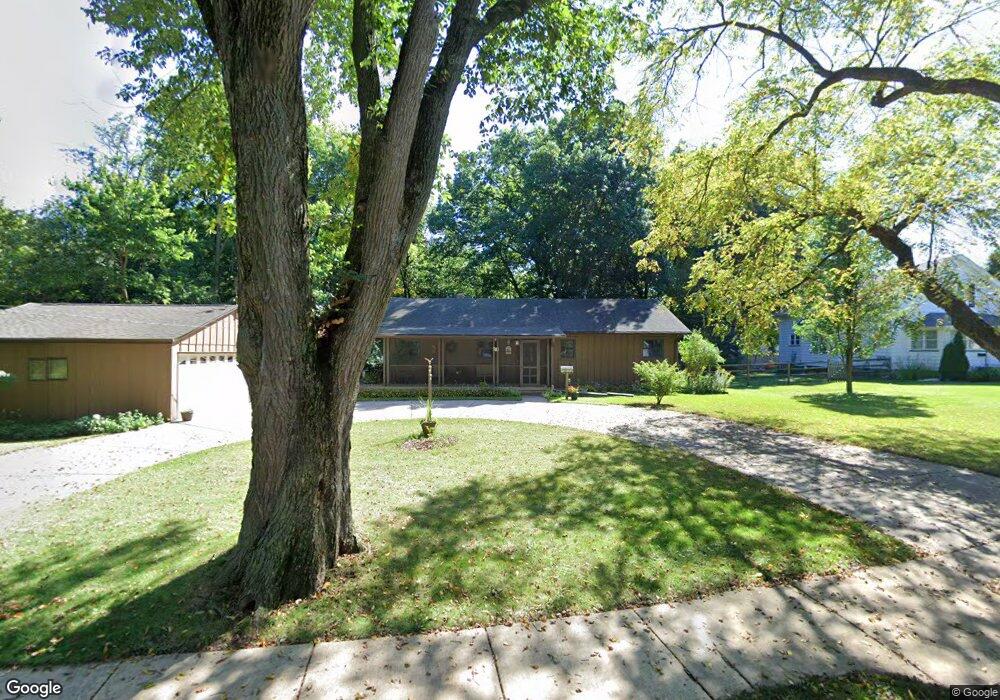 740 Cleveland Ave, Batavia, IL 60510 - photo 1