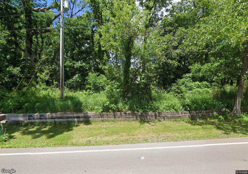 1267 E 400 S, La Porte, IN 46350 - photo 1