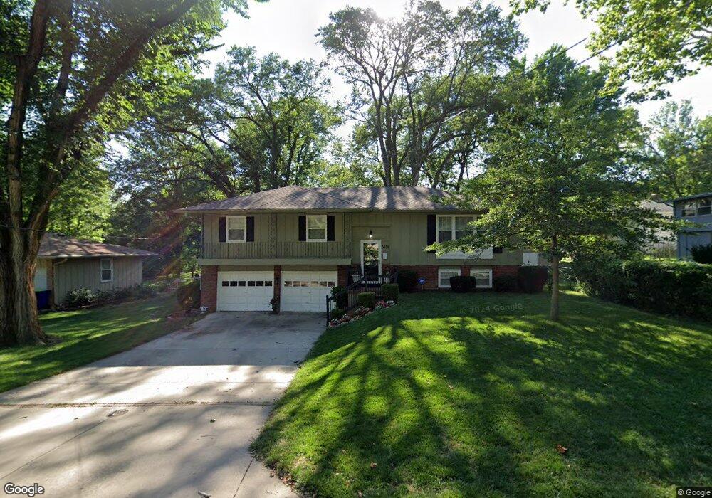 5518 Farley St, Shawnee, KS 66203 - photo 1