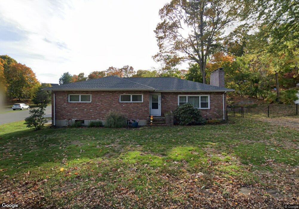 239 Nahant St unit E, Wakefield, MA 01880 - photo 1