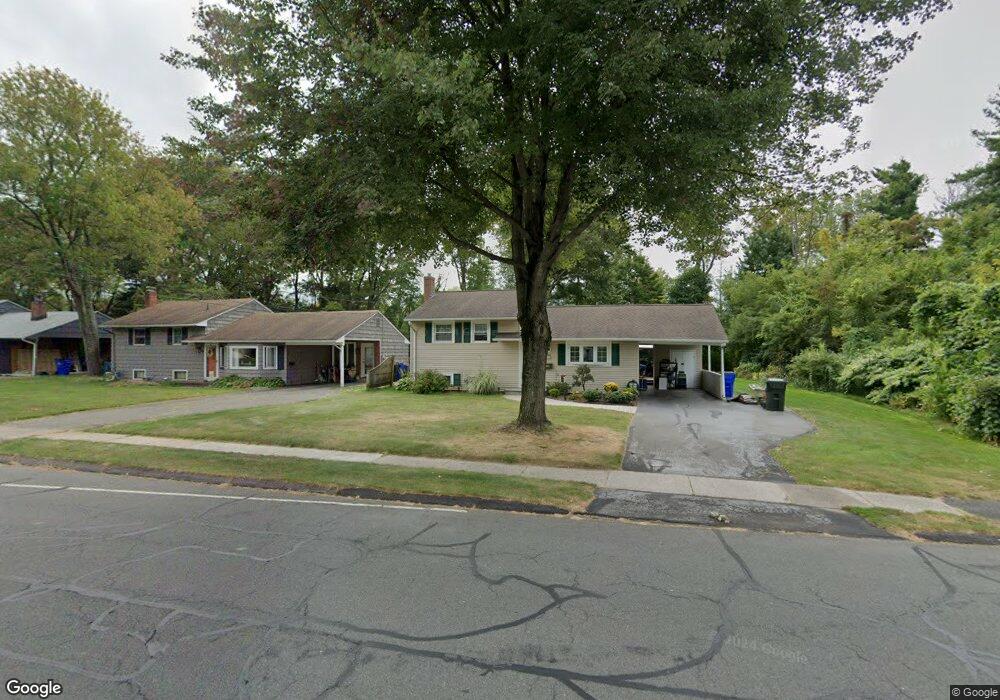 95 Beechwood Rd, West Hartford, CT 06107 - photo 1