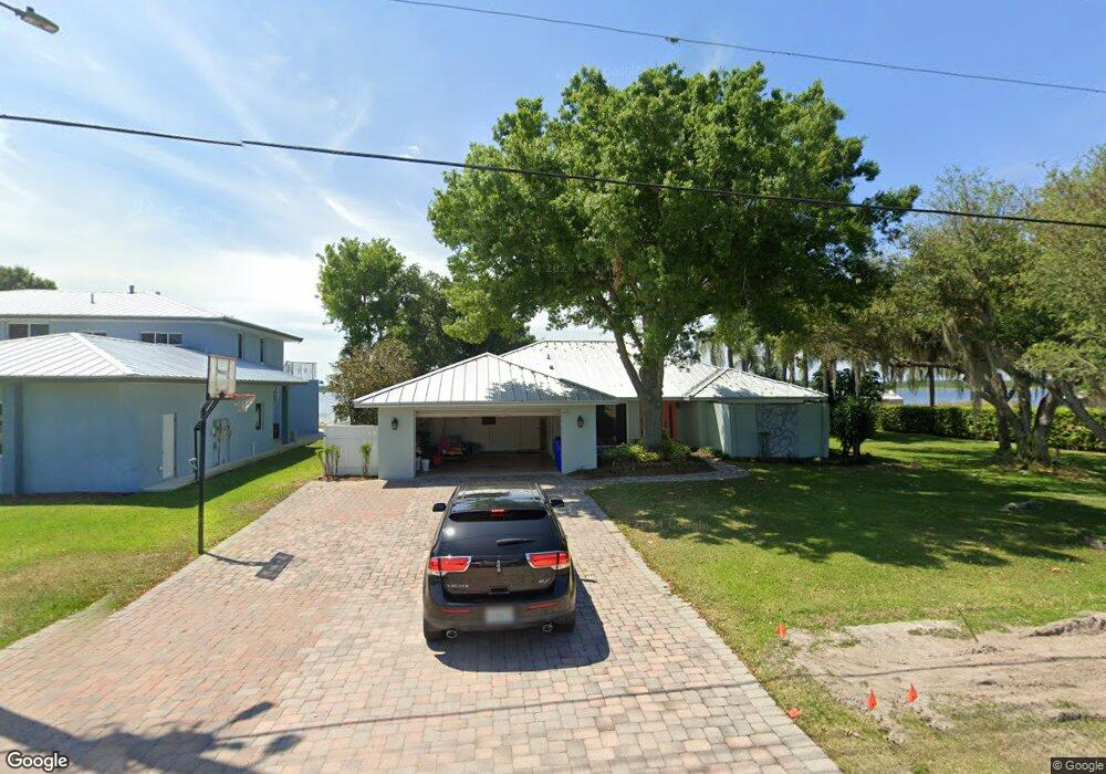 934 Lake Dr E, Lake Placid, FL 33852 - photo 1