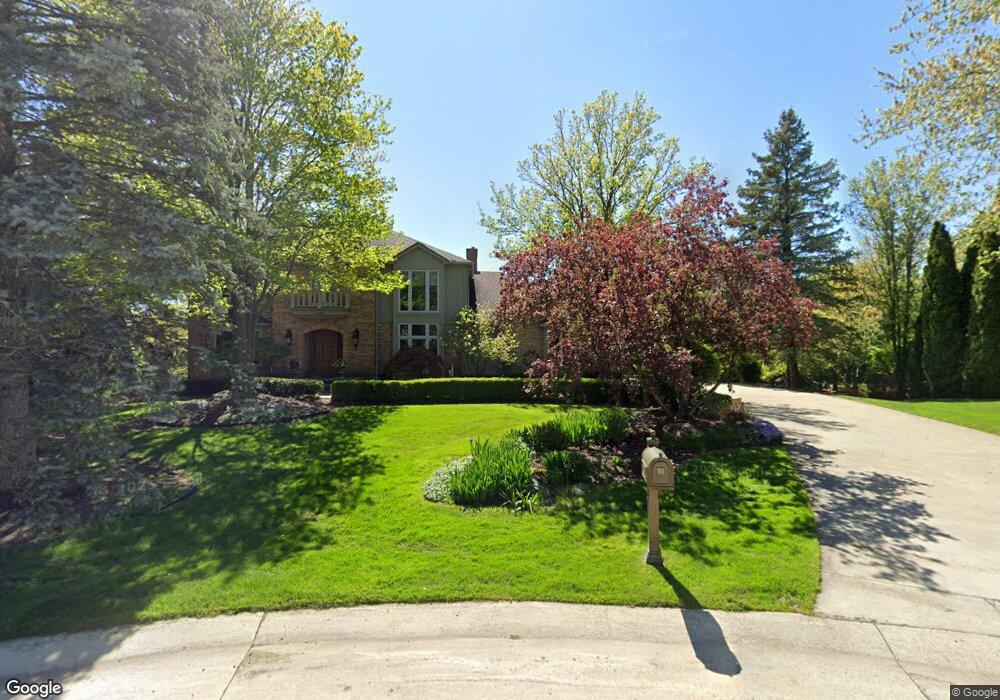 2830 Hunters Bluff, Bloomfield Hills, MI 48304 - photo 1