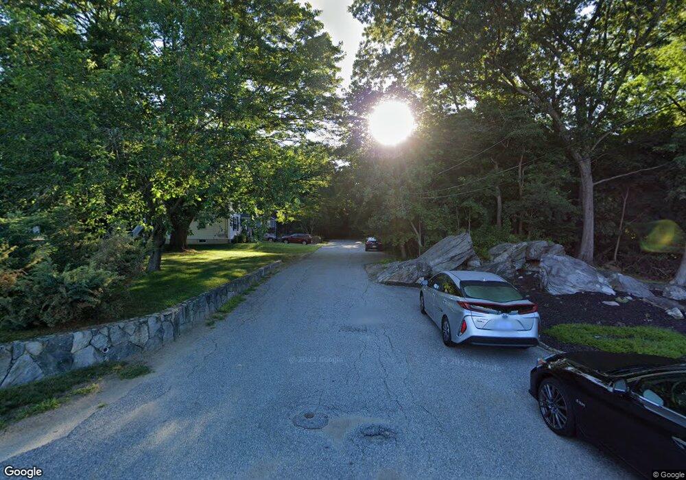 424 Laflamme Ave, Woonsocket, RI 02895 - photo 1