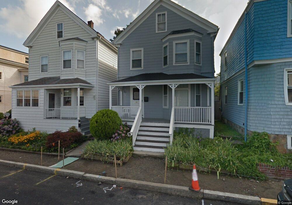 29 1/2 Newport Ave, Newport, RI 02840 - photo 1