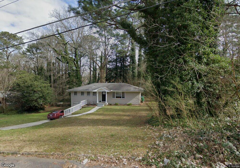 570 Kenridge Cir unit 1, Stone Mountain, GA 30083 - photo 1