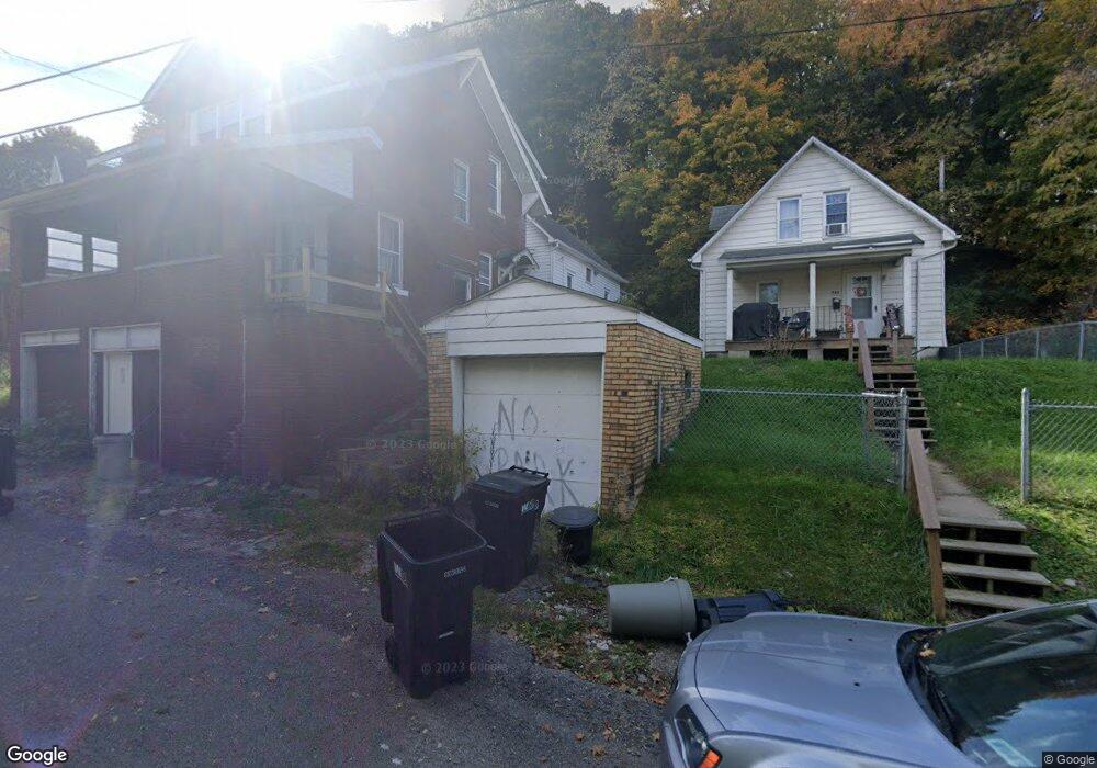 226 Kiehl St, Aliquippa, PA 15001 - photo 1