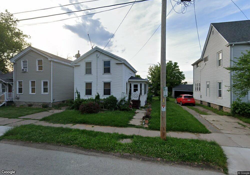 232 W 7th Ave, Oshkosh, WI 54902 - photo 1