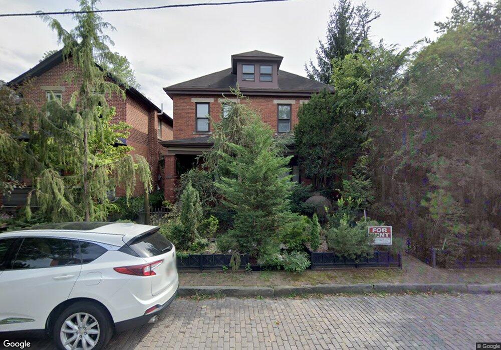 383 E Sycamore St unit 385, Columbus, OH 43206 - photo 1