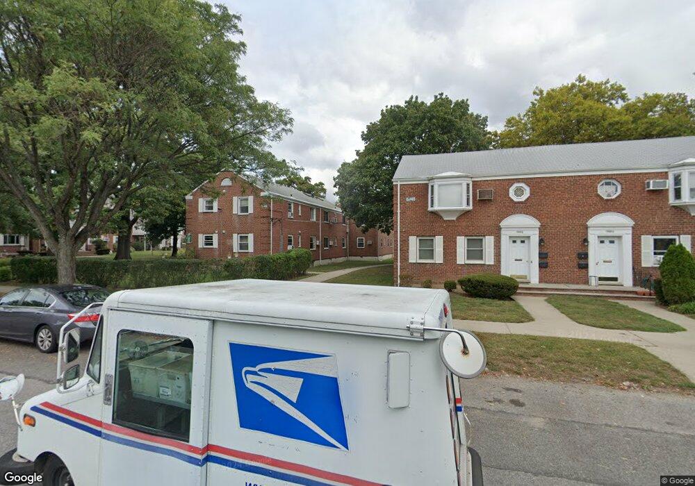 7529 260th St unit H-1, Glen Oaks, NY 11004 - photo 1