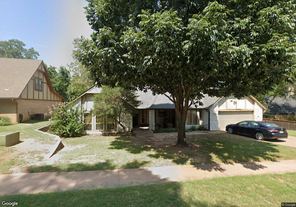 604 E Winston Cir, Broken Arrow, OK 74011 - photo 1